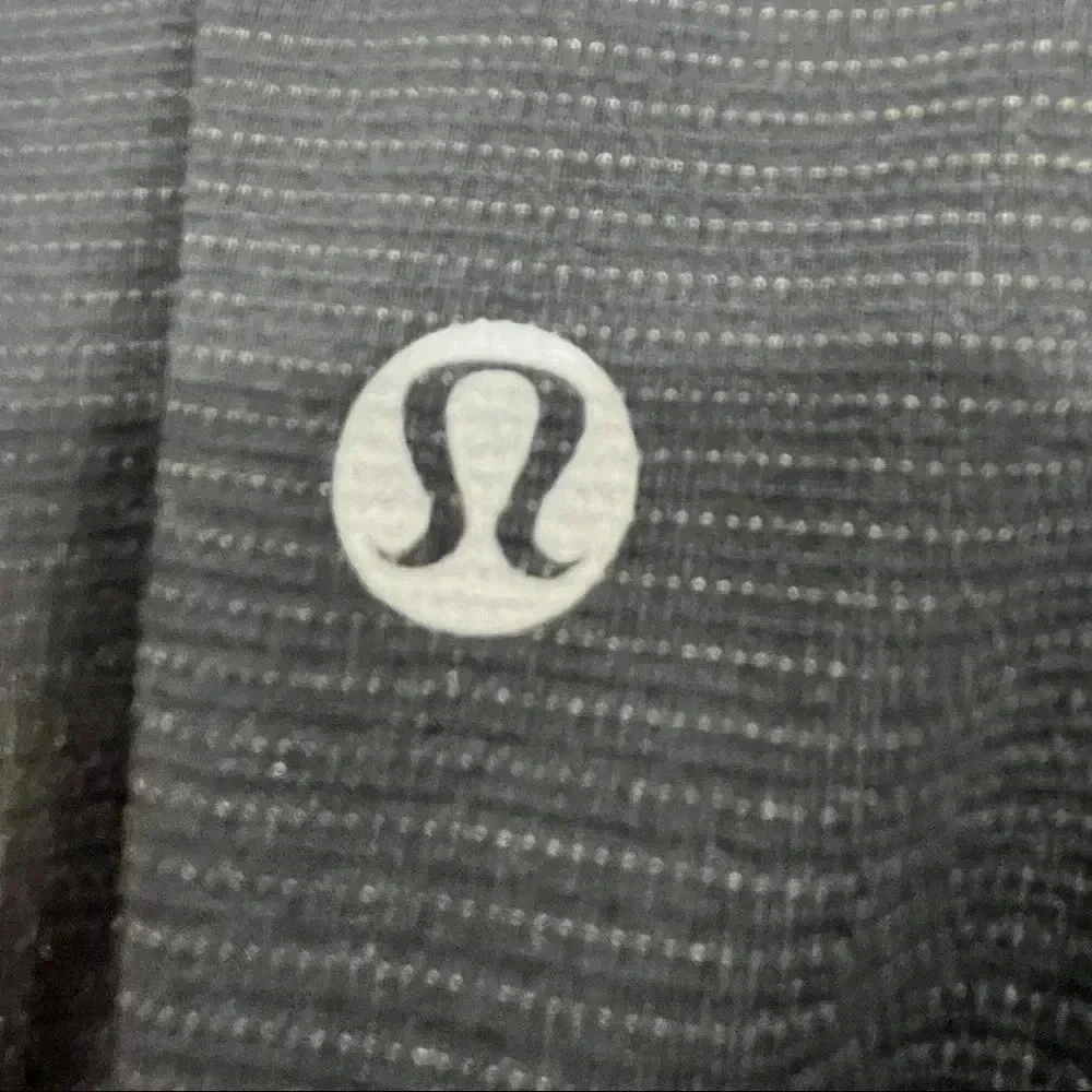 Lululemon Workout tank with elastic adjustable waist pull size 4